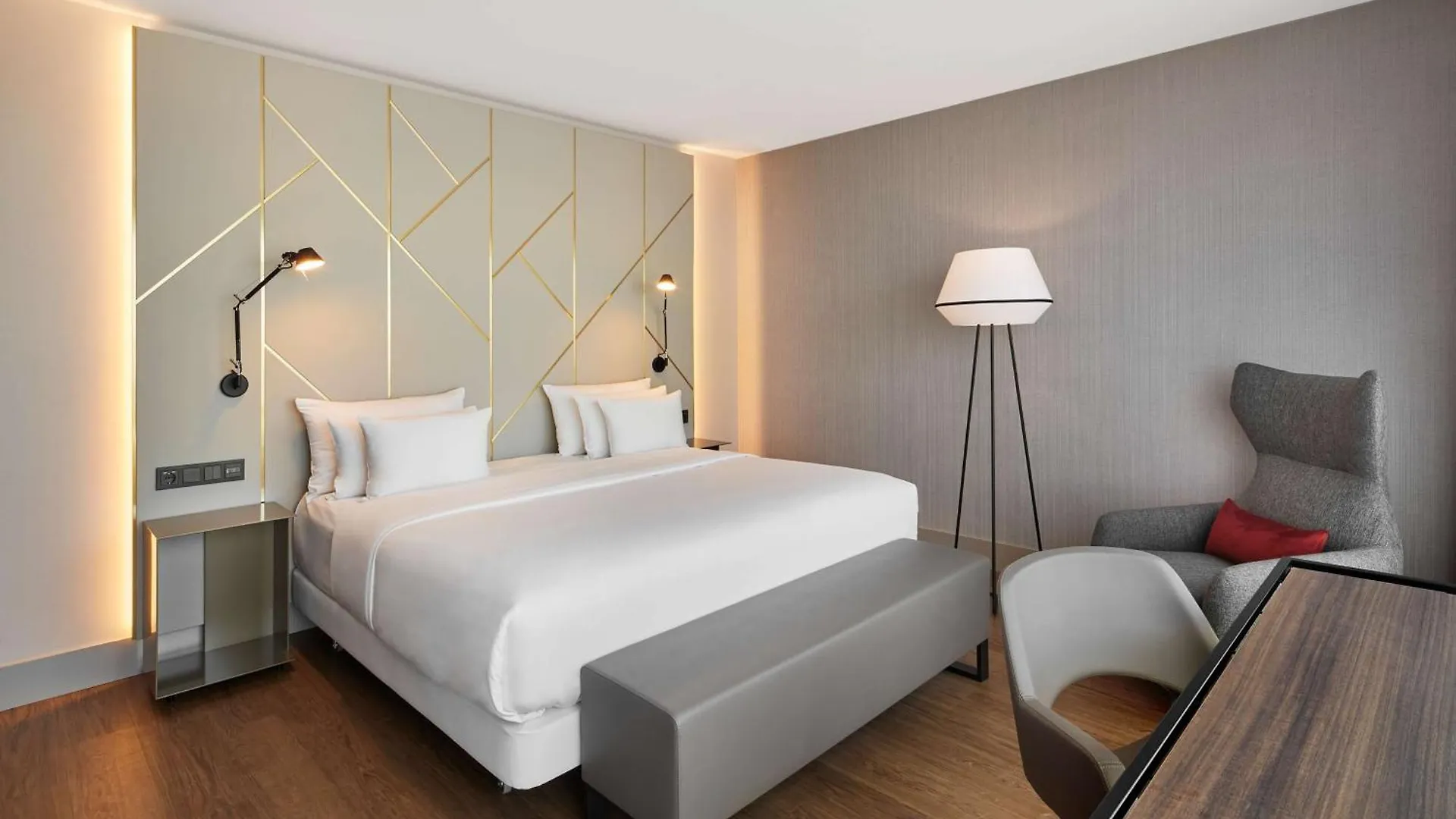 **** Hotel Nh Collection Muenchen Bavaria Německo